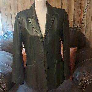Bernardo Women's 3 Button Genuine Black Leather Jacket Size M Moto Luxury